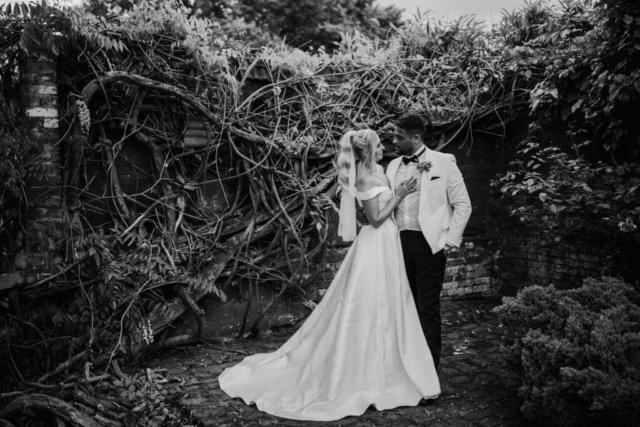 Essex Wedding Photographer David Dean Houchins51 1024x683