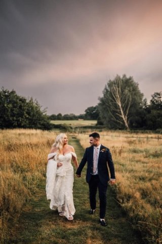 Alternative London Wedding Photographer27 683x1024
